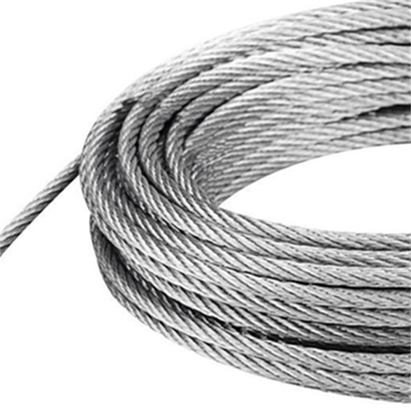 Drahtseil aufgehängt