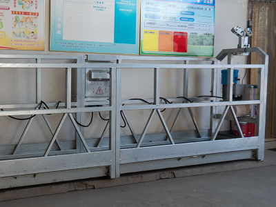 Hängeplattformen für den Bau